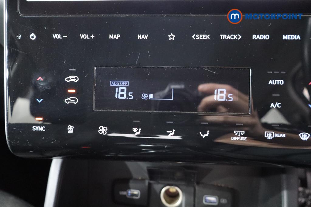 Hyundai Tucson Se Connect Manual Petrol SUV - Stock Number (1575396) - 12th supplementary image