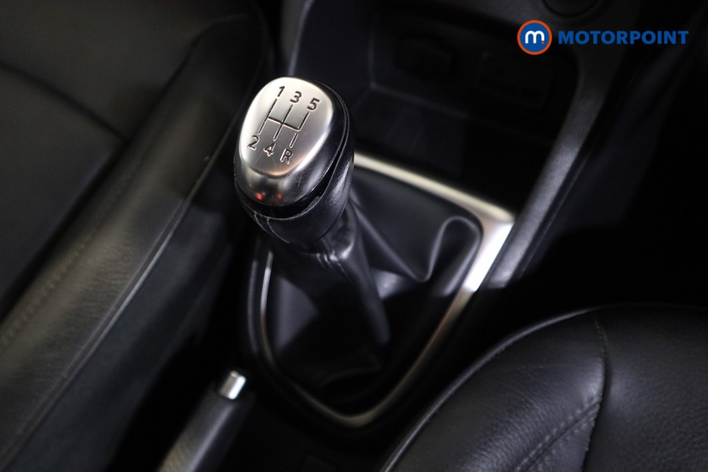 Renault Captur Gt Line Manual Diesel SUV - Stock Number (1575683) - 8th supplementary image