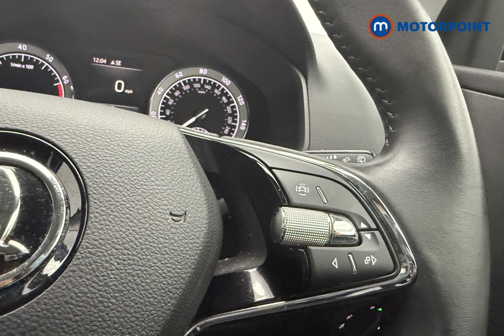 Skoda Karoq Se Drive Manual Petrol SUV - Stock Number (1575706) - 11th supplementary image