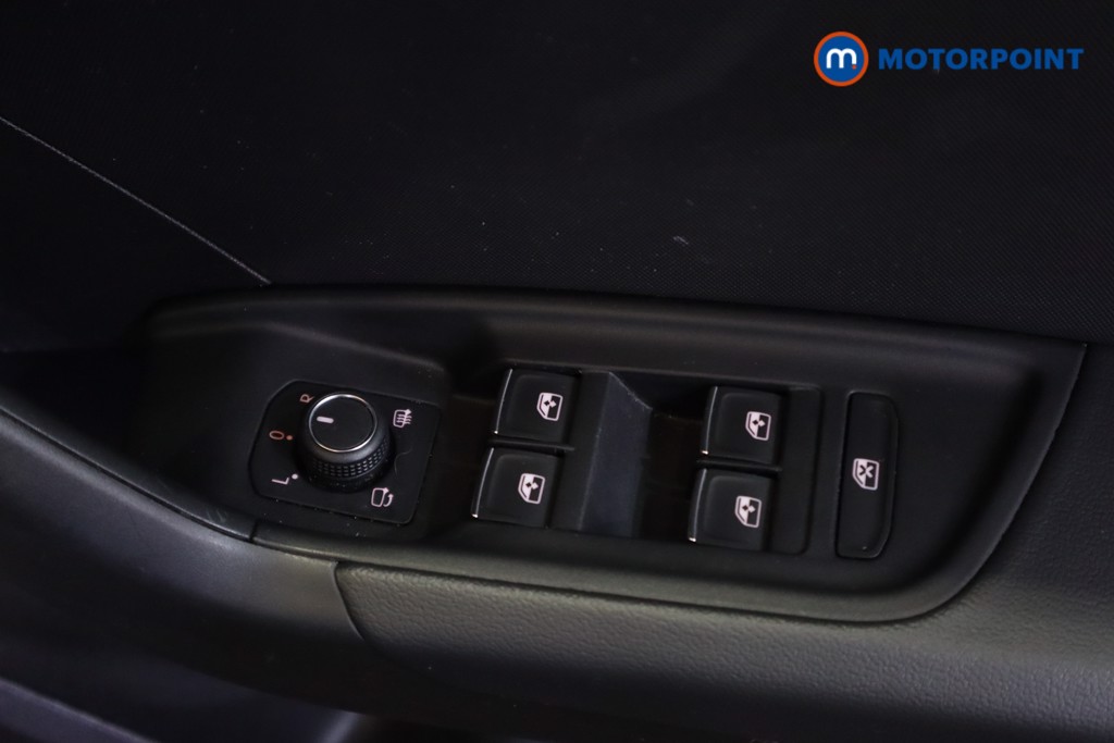 Audi A1 S Line Manual Petrol Hatchback - Stock Number (1575968) - 3rd supplementary image