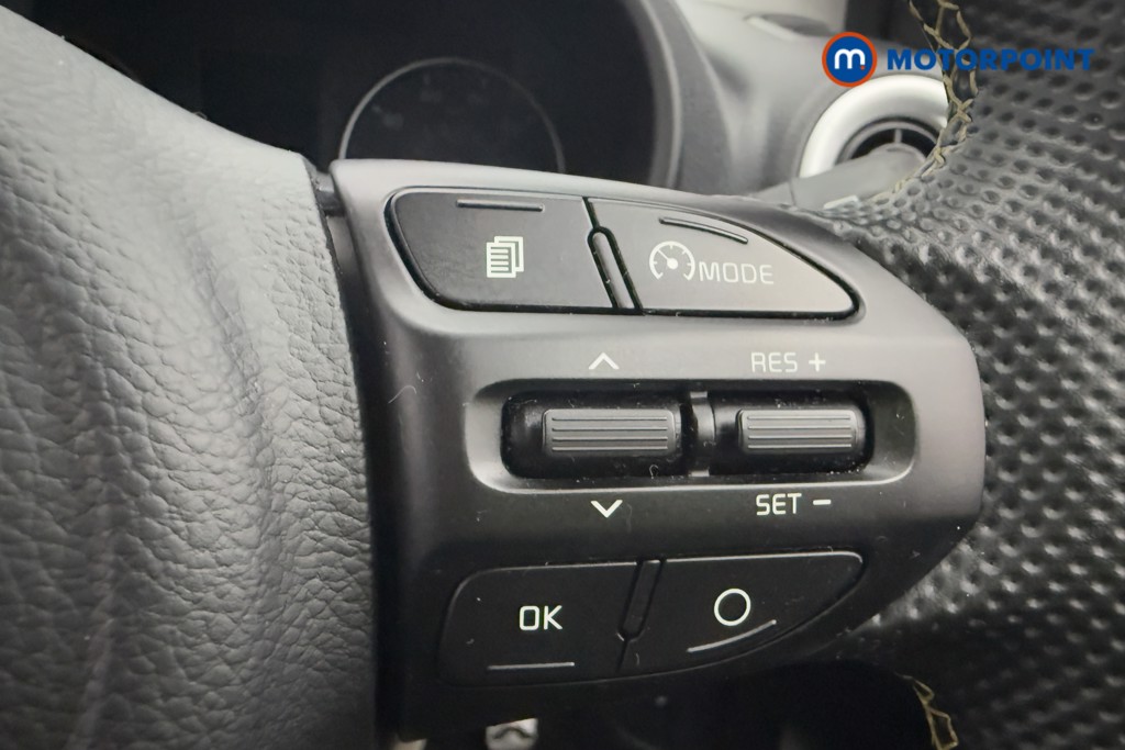 KIA Picanto X-Line S Automatic Petrol Hatchback - Stock Number (1576093) - 15th supplementary image