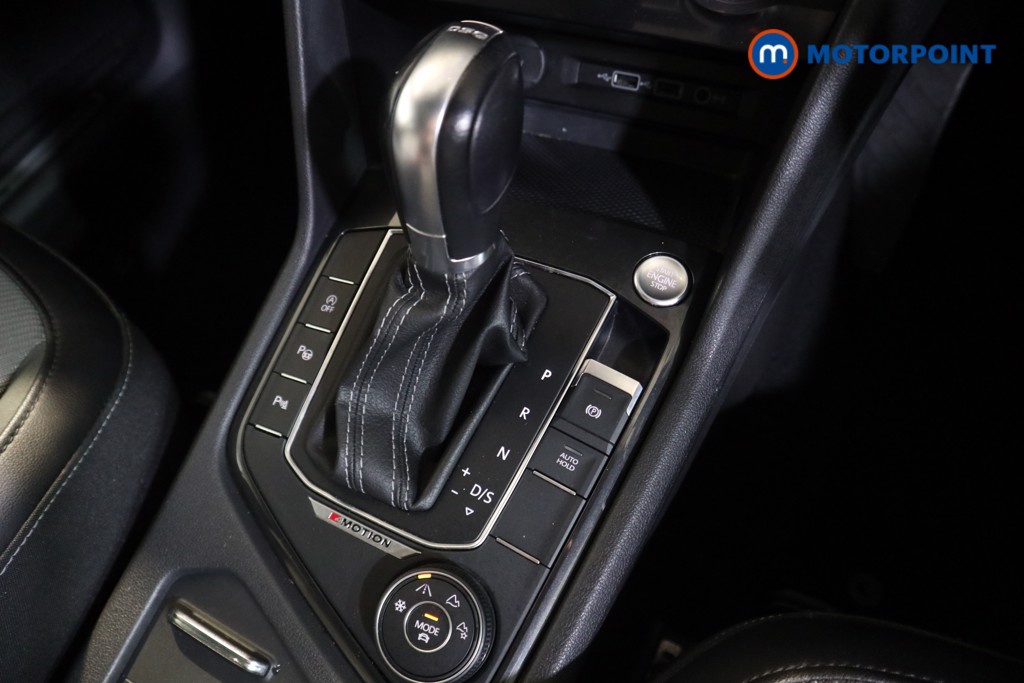Volkswagen Tiguan Allspace R-Line Automatic Diesel SUV - Stock Number (1576105) - 8th supplementary image