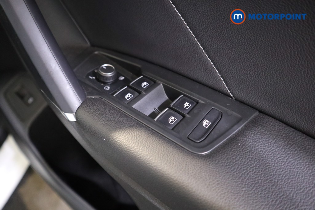 Volkswagen Tiguan Allspace R-Line Automatic Diesel SUV - Stock Number (1576105) - 11th supplementary image