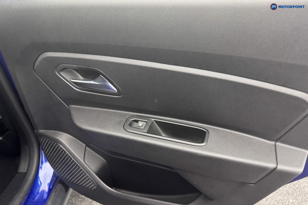 Dacia Duster Comfort Manual Petrol SUV - Stock Number (1576156) - 24th supplementary image