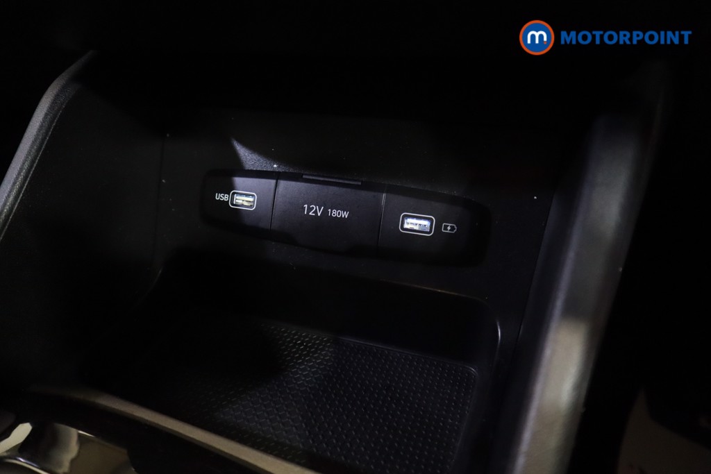 Hyundai Tucson Se Connect Manual Petrol SUV - Stock Number (1576267) - 19th supplementary image