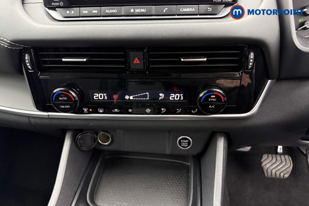 Nissan Qashqai Acenta Premium Automatic Petrol SUV - Stock Number (1576291) - 9th supplementary image