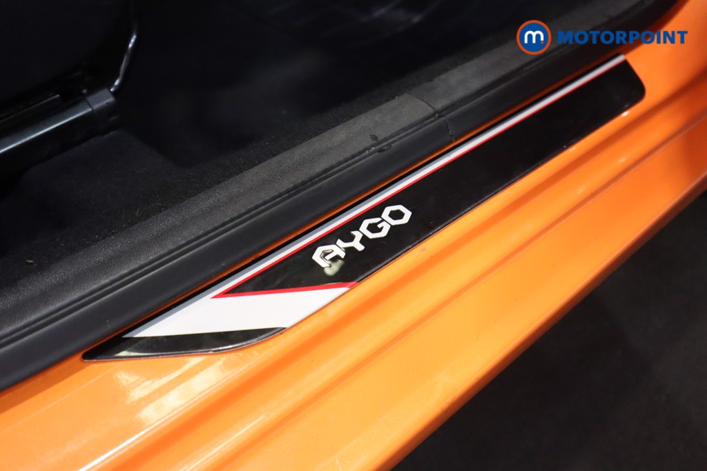 Toyota Aygo X-Cite 6 Manual Petrol Hatchback - Stock Number (1576322) - 5th supplementary image