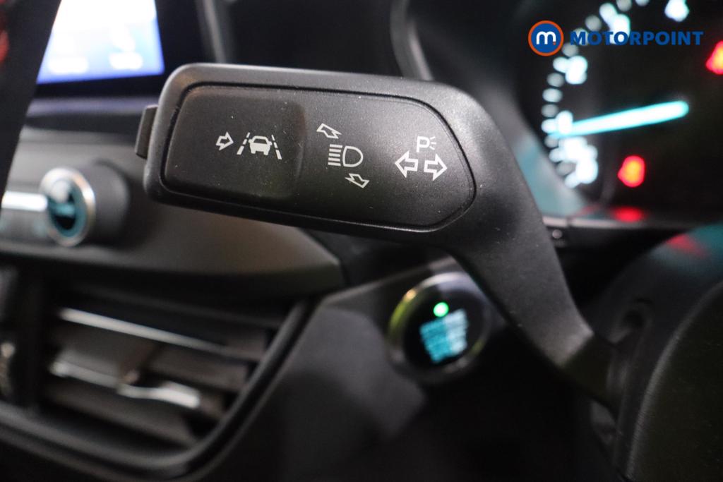Ford Focus St-Line Edition Manual Petrol-Electric Hybrid Hatchback - Stock Number (1576496) - 10th supplementary image