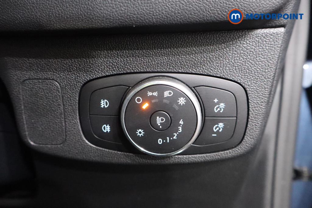 Ford Focus St-Line Edition Manual Petrol-Electric Hybrid Hatchback - Stock Number (1576496) - 13th supplementary image