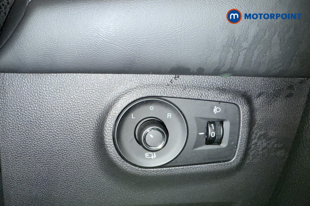 Mg Motor Uk ZS Exclusive Manual Petrol SUV - Stock Number (1576666) - 17th supplementary image