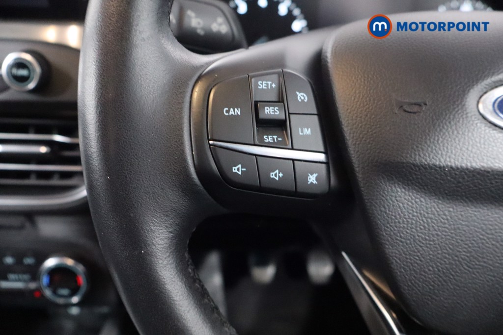 Ford Focus Titanium Manual Petrol Hatchback - Stock Number (1576802) - 7th supplementary image