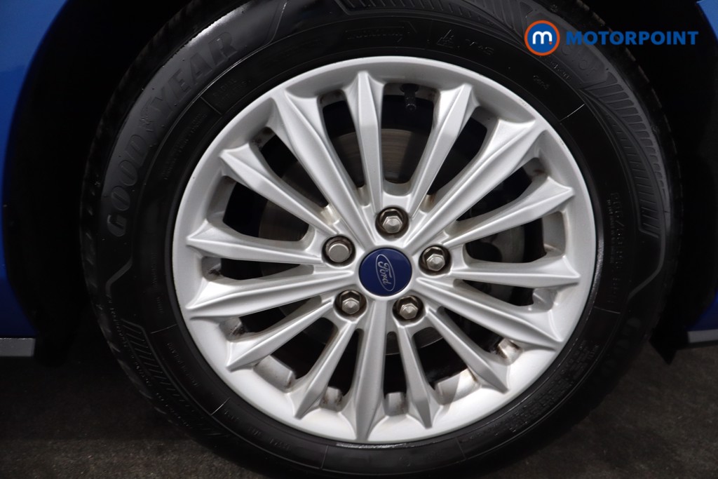 Ford Focus Titanium Manual Petrol Hatchback - Stock Number (1576802) - 10th supplementary image