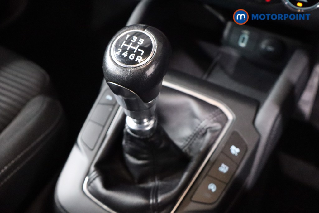 Ford Focus Titanium Manual Petrol Hatchback - Stock Number (1576802) - 14th supplementary image