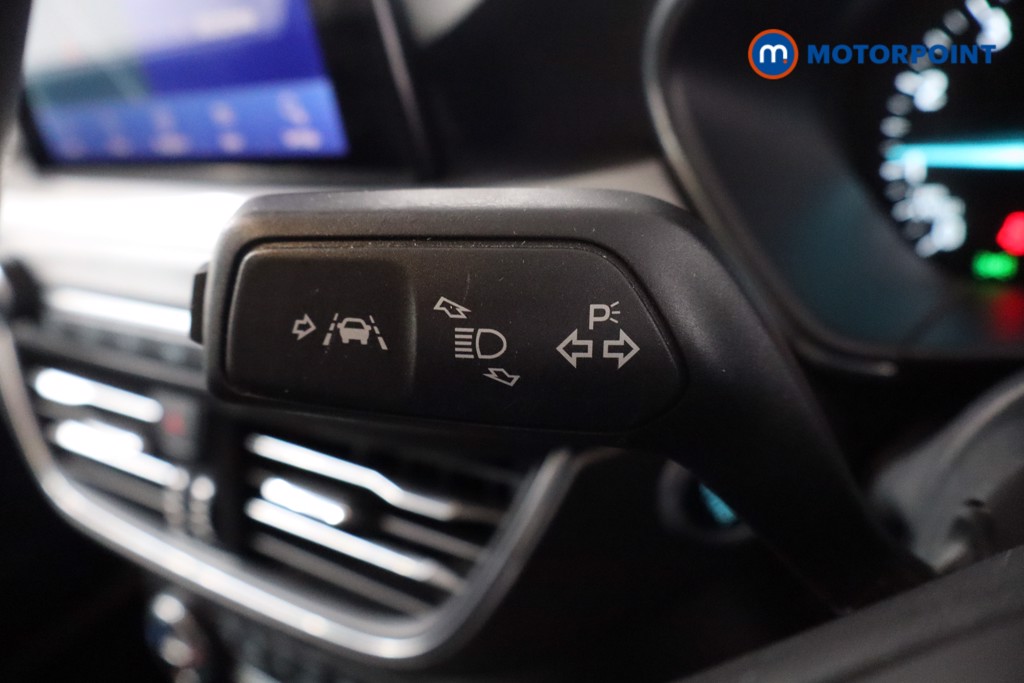 Ford Focus Titanium Manual Petrol Hatchback - Stock Number (1576802) - 17th supplementary image