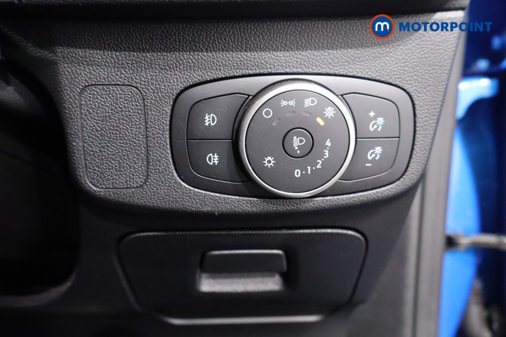 Ford Focus Titanium Manual Petrol Hatchback - Stock Number (1576802) - 21st supplementary image