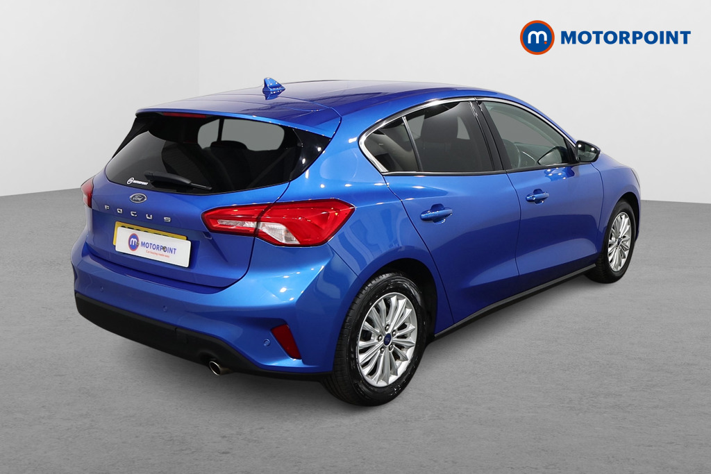 Ford Focus Titanium Manual Petrol Hatchback - Stock Number (1576802) - Drivers side rear corner