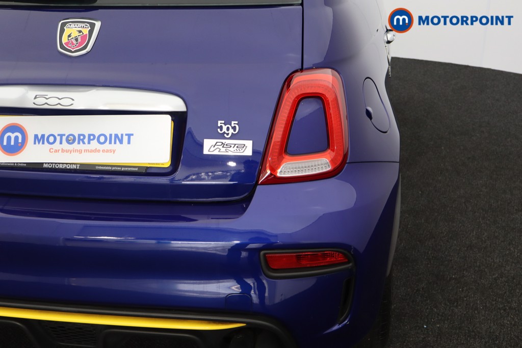 Abarth 595 Pista 70Th Anniversary Manual Petrol Hatchback - Stock Number (1577005) - 32nd supplementary image
