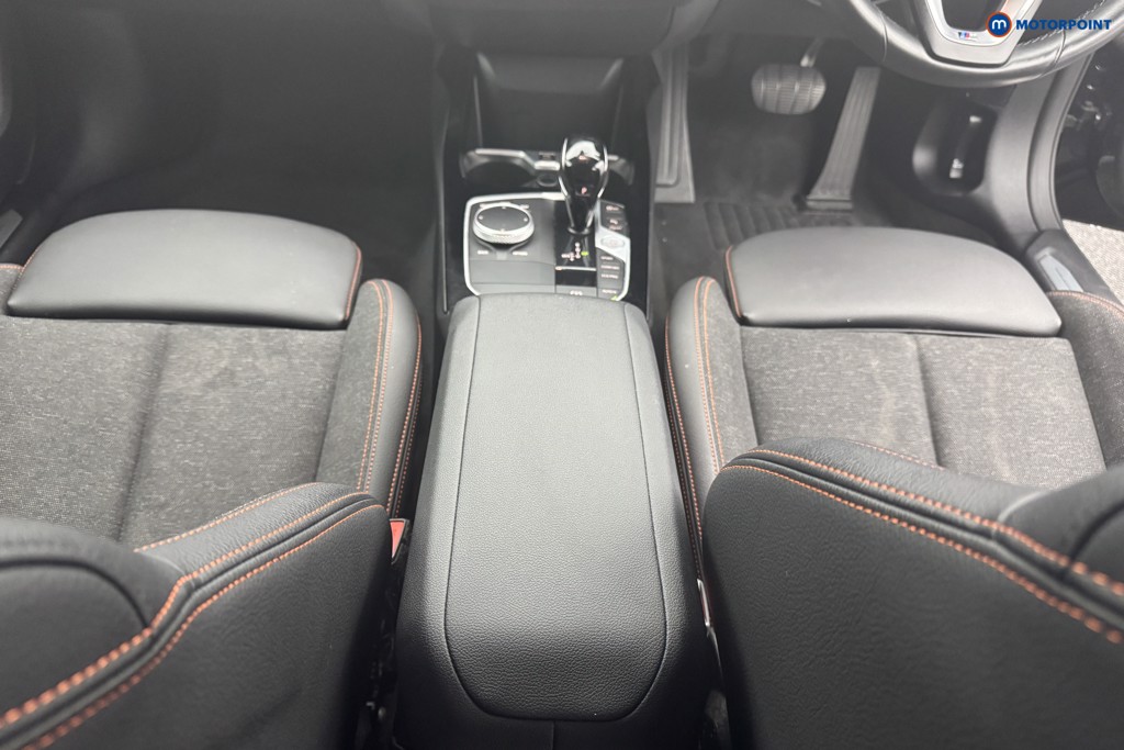 BMW 2 Series Sport Automatic Petrol Saloon - Stock Number (1577099) - 10th supplementary image