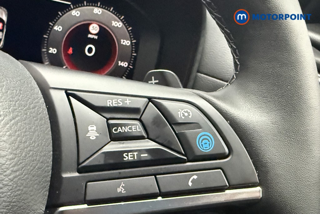 Nissan Juke Tekna Automatic Petrol SUV - Stock Number (1577143) - 13th supplementary image