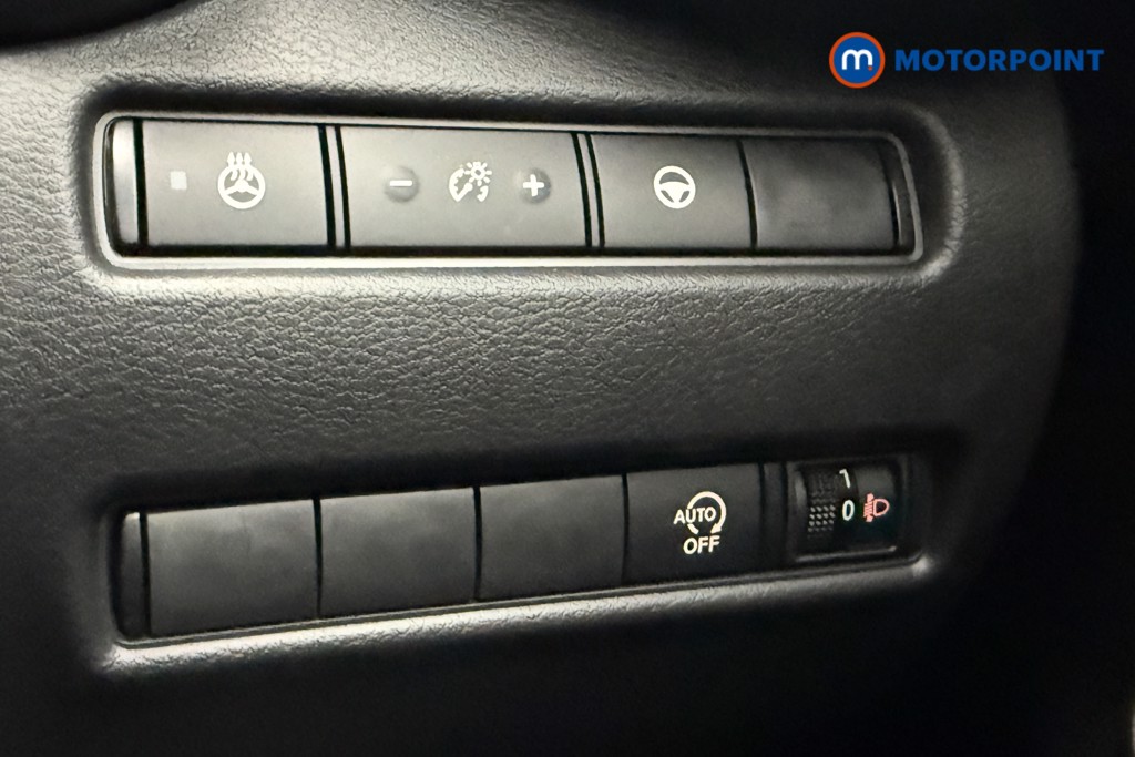 Nissan Juke Tekna Automatic Petrol SUV - Stock Number (1577143) - 14th supplementary image