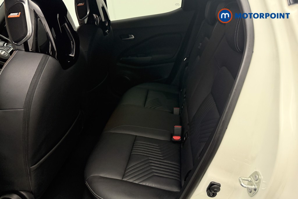 Nissan Juke Tekna Automatic Petrol SUV - Stock Number (1577143) - 1st supplementary image