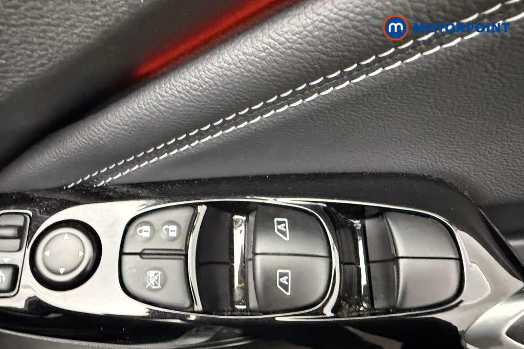 Nissan Juke Tekna Automatic Petrol SUV - Stock Number (1577144) - 19th supplementary image