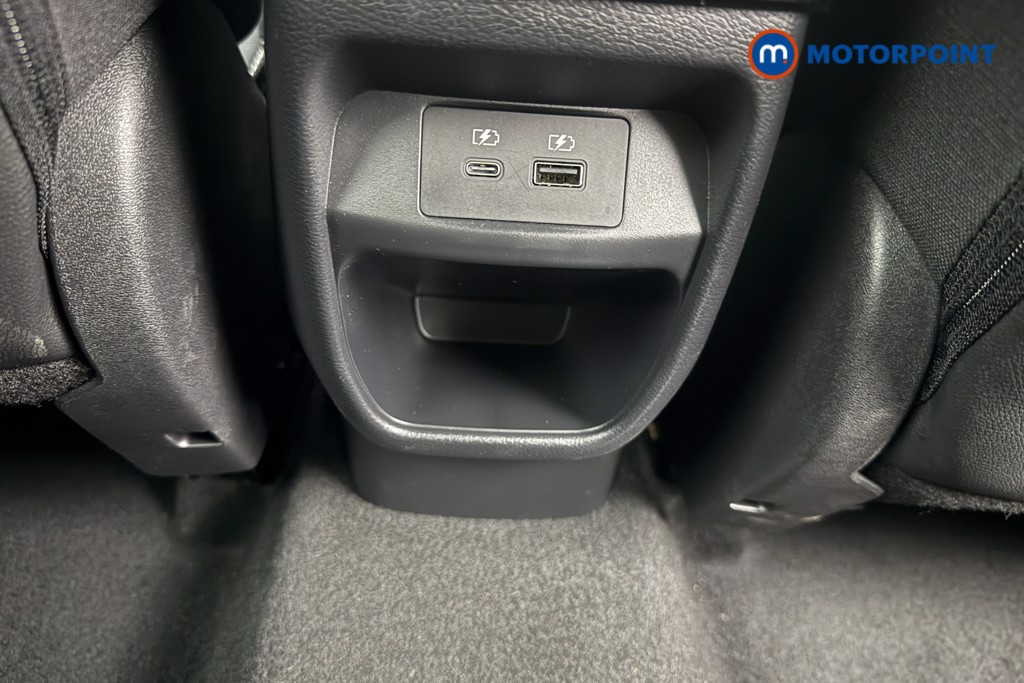 Nissan Juke Tekna Automatic Petrol SUV - Stock Number (1577146) - 20th supplementary image