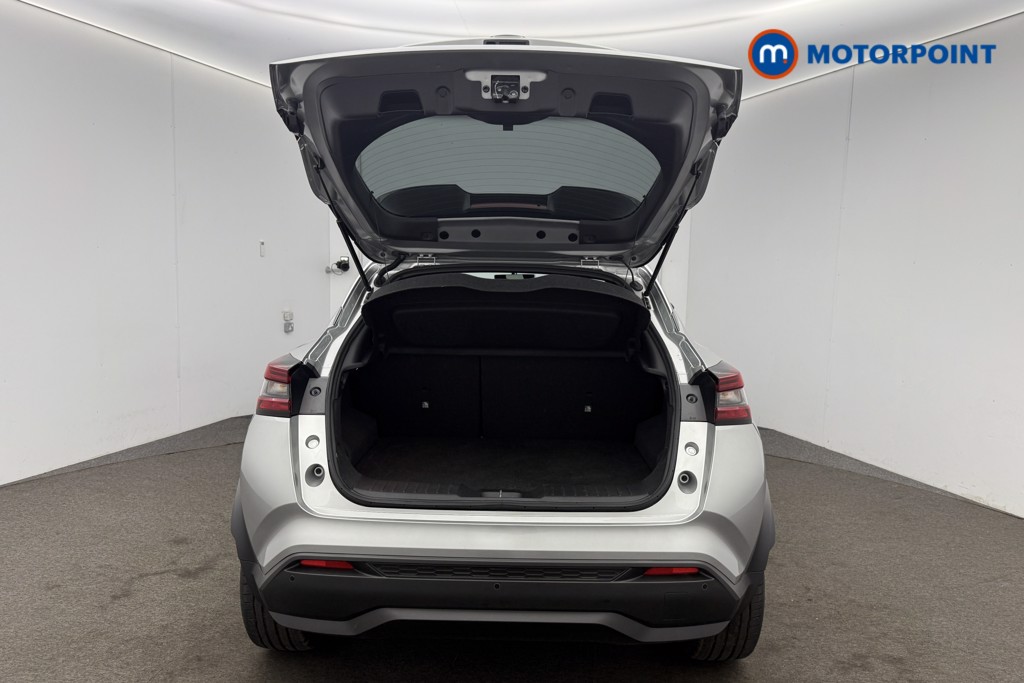 Nissan Juke Tekna Automatic Petrol SUV - Stock Number (1577146) - 21st supplementary image