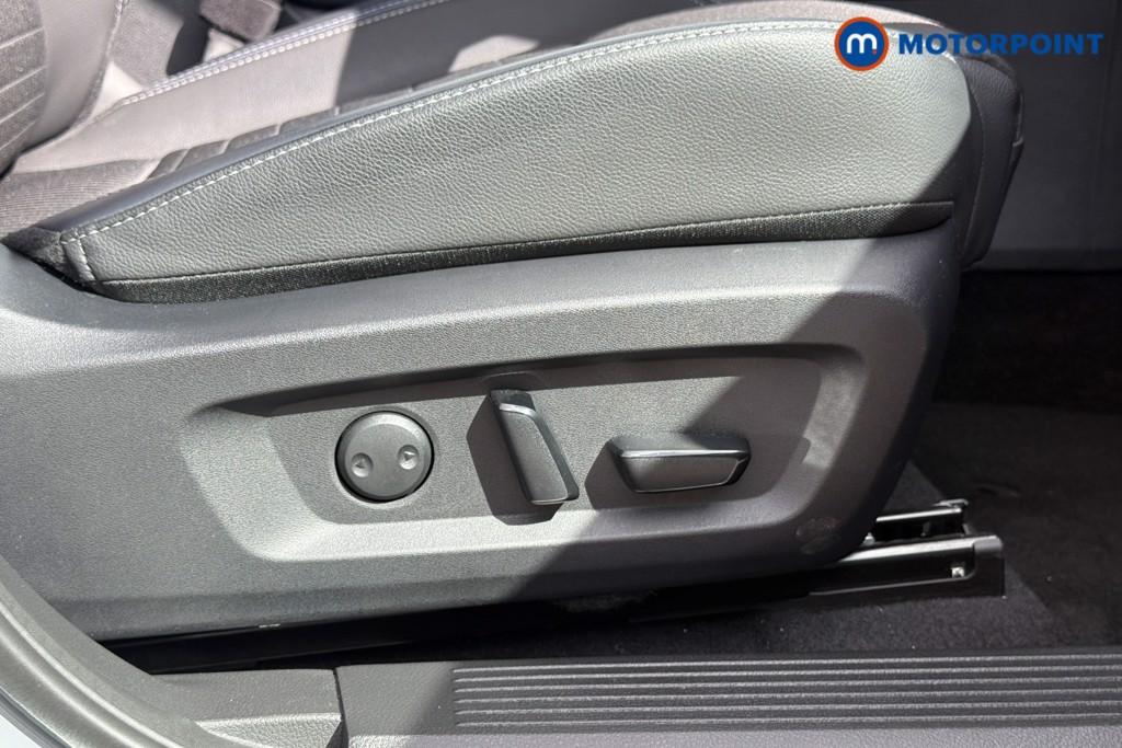 Nissan Qashqai Tekna Manual Petrol SUV - Stock Number (1577258) - 20th supplementary image