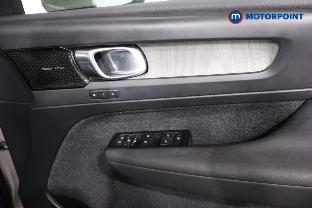 Volvo Xc40 Inscription Pro Automatic Petrol Plug-In Hybrid SUV - Stock Number (1577388) - 23rd supplementary image