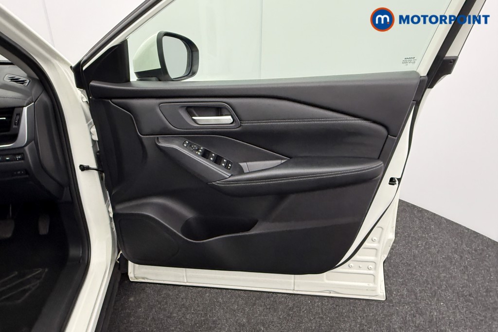 Nissan Qashqai Acenta Premium Automatic Petrol SUV - Stock Number (1577521) - 15th supplementary image