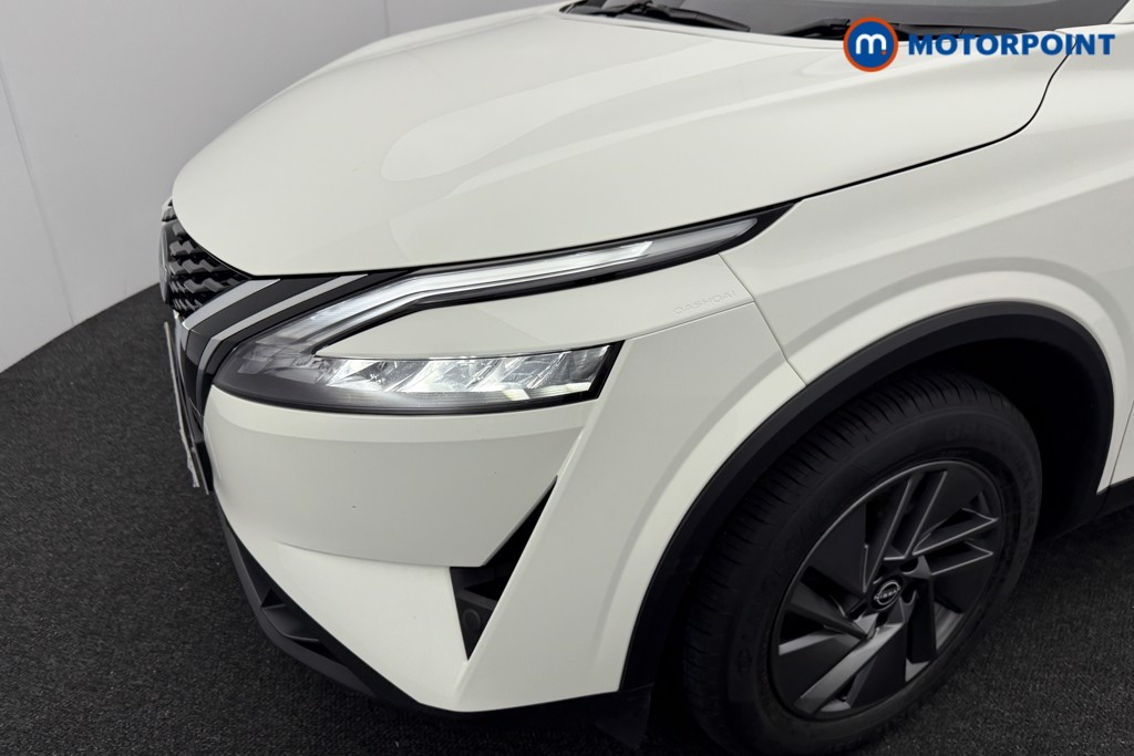 Nissan Qashqai Acenta Premium Automatic Petrol SUV - Stock Number (1577521) - 26th supplementary image