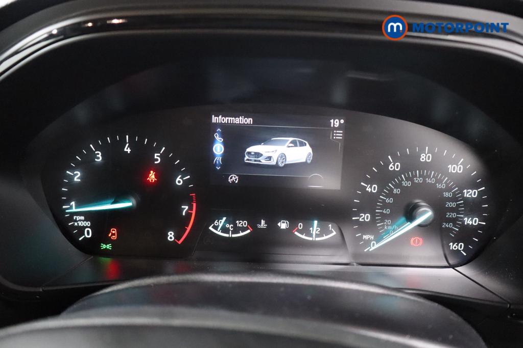 Ford Focus St-Line Manual Petrol Hatchback - Stock Number (1577647) - 4th supplementary image