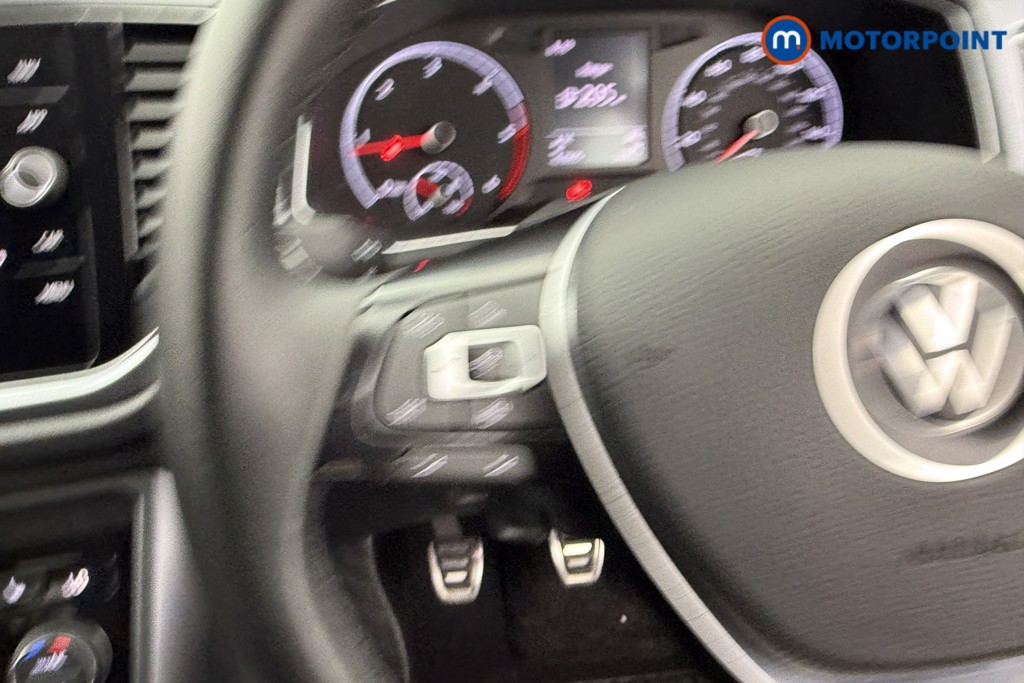 Volkswagen T-Roc Active Manual Diesel SUV - Stock Number (1577719) - 13th supplementary image