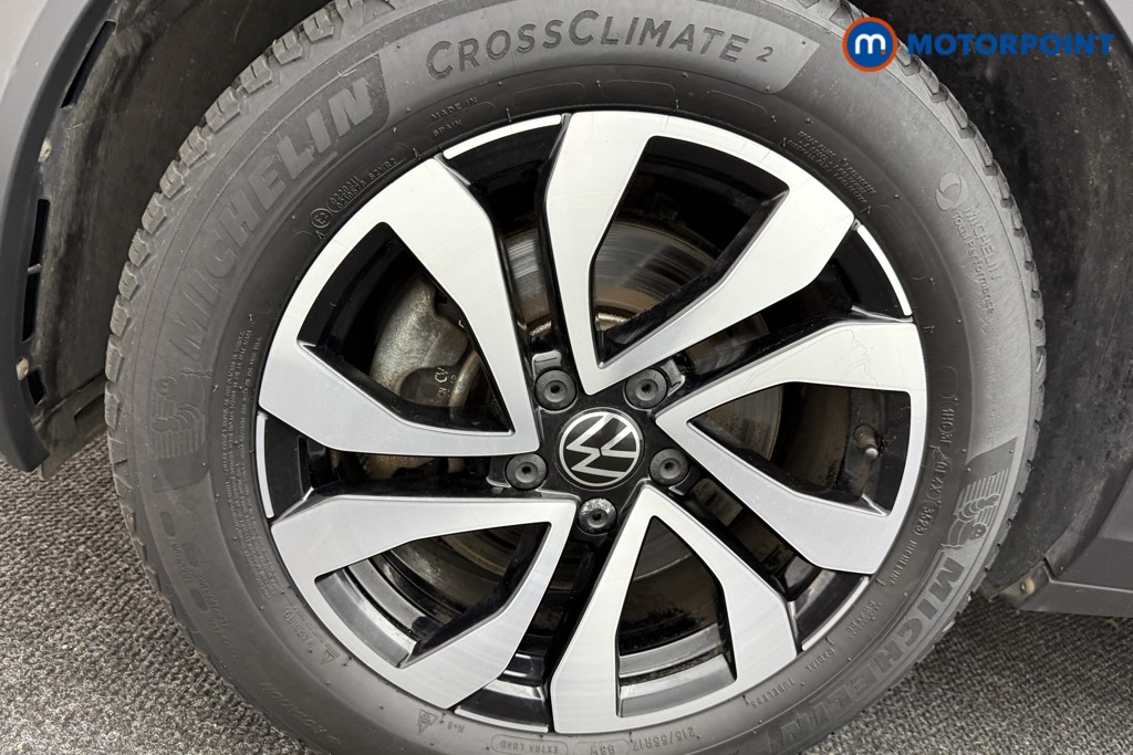 Volkswagen T-Roc Active Manual Diesel SUV - Stock Number (1577719) - 30th supplementary image