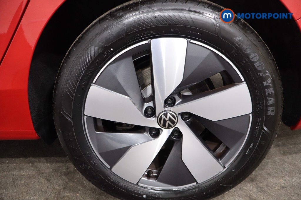 Volkswagen Passat Life Automatic Petrol Plug-In Hybrid Estate - Stock Number (1578079) - 12th supplementary image