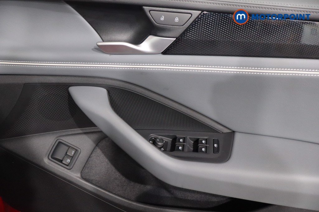 Volkswagen Passat Life Automatic Petrol Plug-In Hybrid Estate - Stock Number (1578079) - 23rd supplementary image