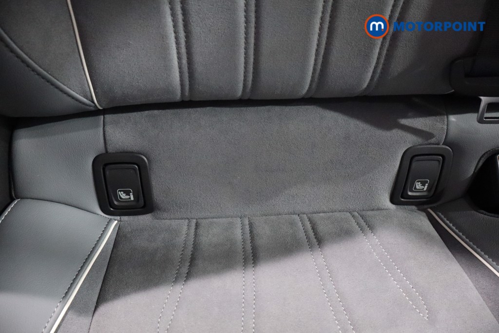 Volkswagen Passat Life Automatic Petrol Plug-In Hybrid Estate - Stock Number (1578079) - 26th supplementary image