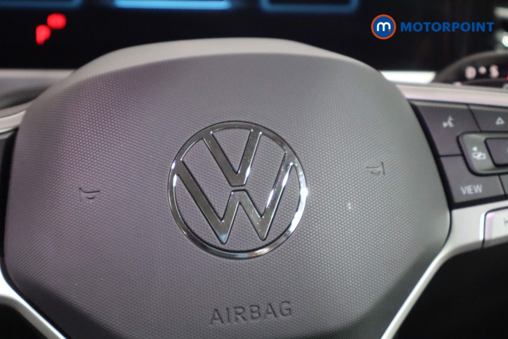 Volkswagen Passat Life Automatic Petrol Plug-In Hybrid Estate - Stock Number (1578086) - 15th supplementary image