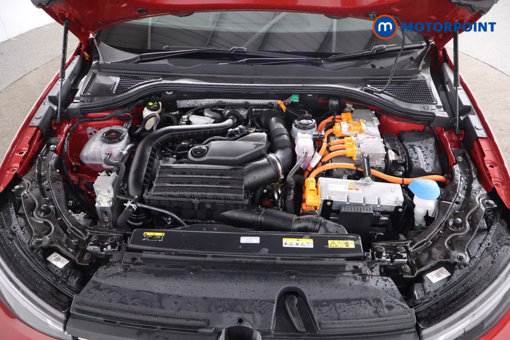 Volkswagen Passat Life Automatic Petrol Plug-In Hybrid Estate - Stock Number (1578086) - 32nd supplementary image