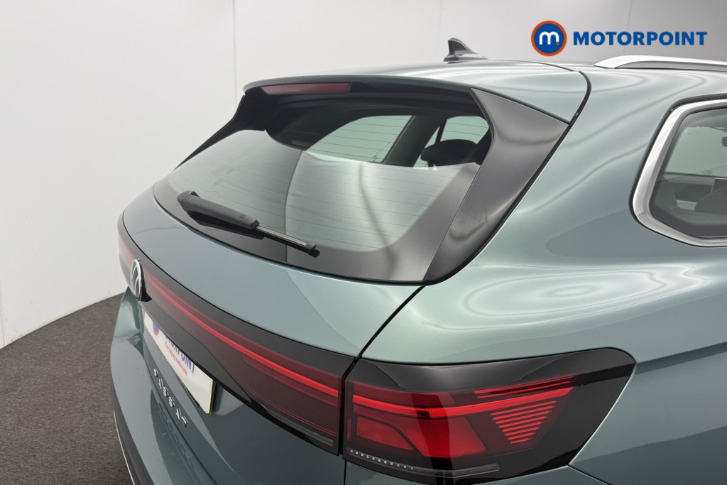 Volkswagen Passat Life Automatic Petrol Plug-In Hybrid Estate - Stock Number (1578096) - 25th supplementary image