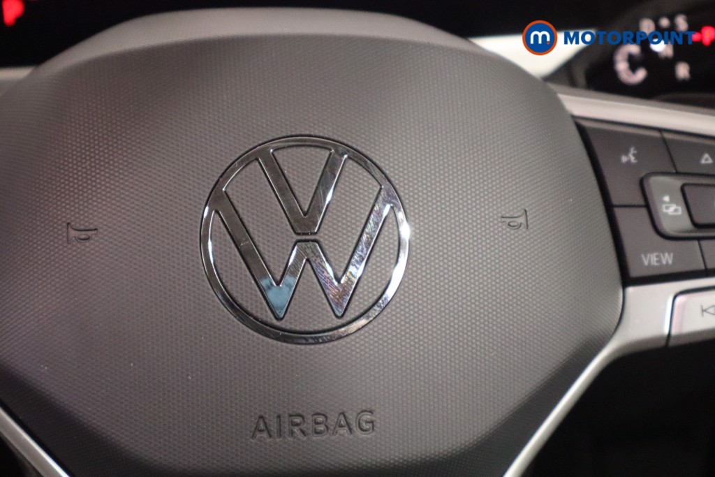 Volkswagen Passat Life Automatic Petrol Plug-In Hybrid Estate - Stock Number (1578101) - 15th supplementary image