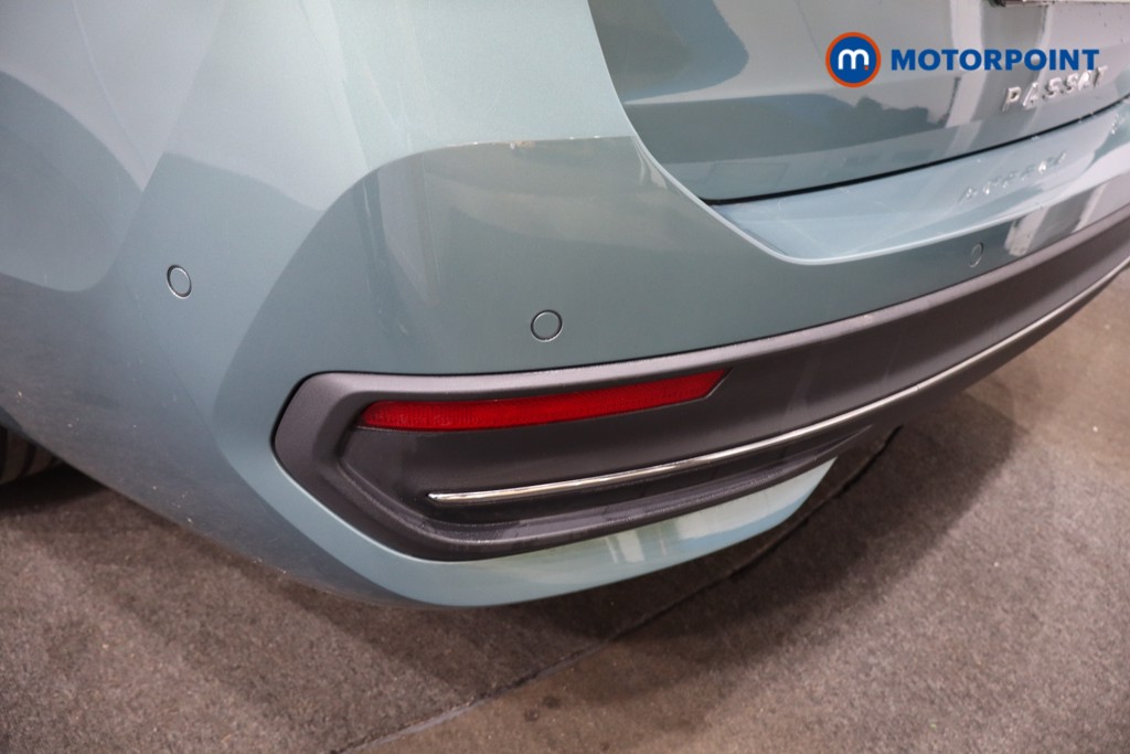 Volkswagen Passat Life Automatic Petrol Plug-In Hybrid Estate - Stock Number (1578101) - 34th supplementary image