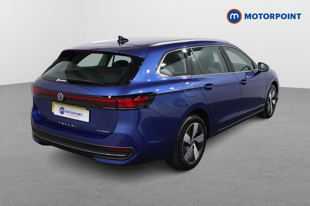 Volkswagen Passat Life Automatic Petrol Plug-In Hybrid Estate - Stock Number (1578150) - Drivers side rear corner