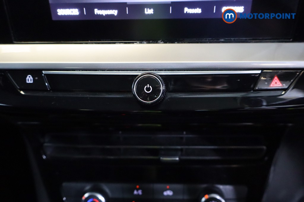 Vauxhall Mokka SE Manual Petrol SUV - Stock Number (1578192) - 9th supplementary image