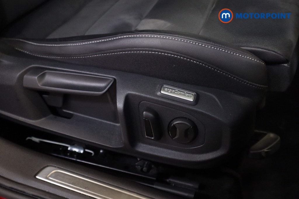 Volkswagen Arteon R-Line Automatic Petrol Plug-In Hybrid Estate - Stock Number (1578264) - 8th supplementary image