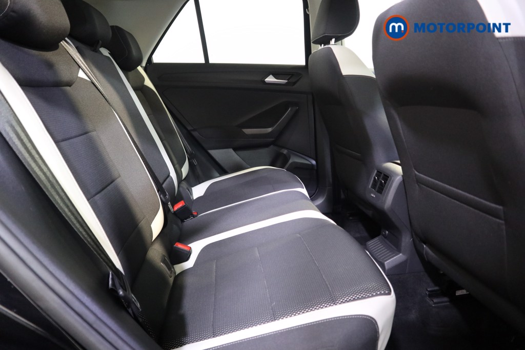 Volkswagen T-Roc SEL Automatic Petrol SUV - Stock Number (1578439) - 13th supplementary image