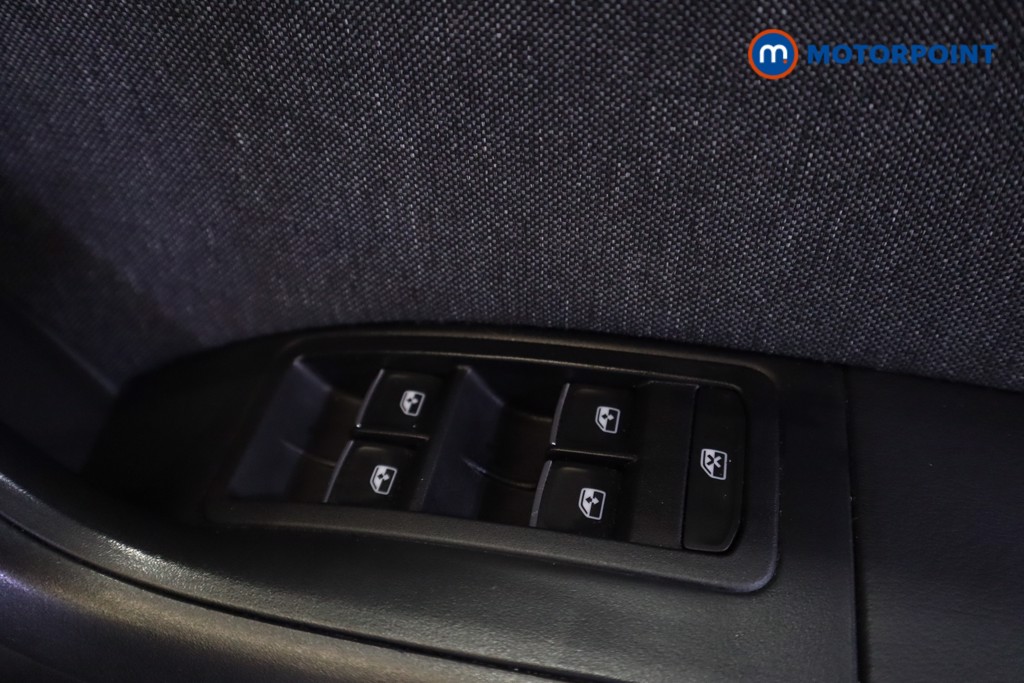 Seat Ateca Se Technology Manual Petrol SUV - Stock Number (1578454) - 4th supplementary image