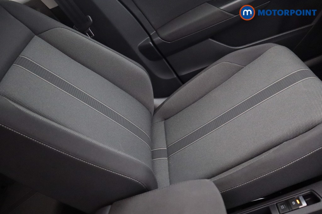 Volkswagen T-Roc Match Automatic Petrol SUV - Stock Number (1578623) - 16th supplementary image