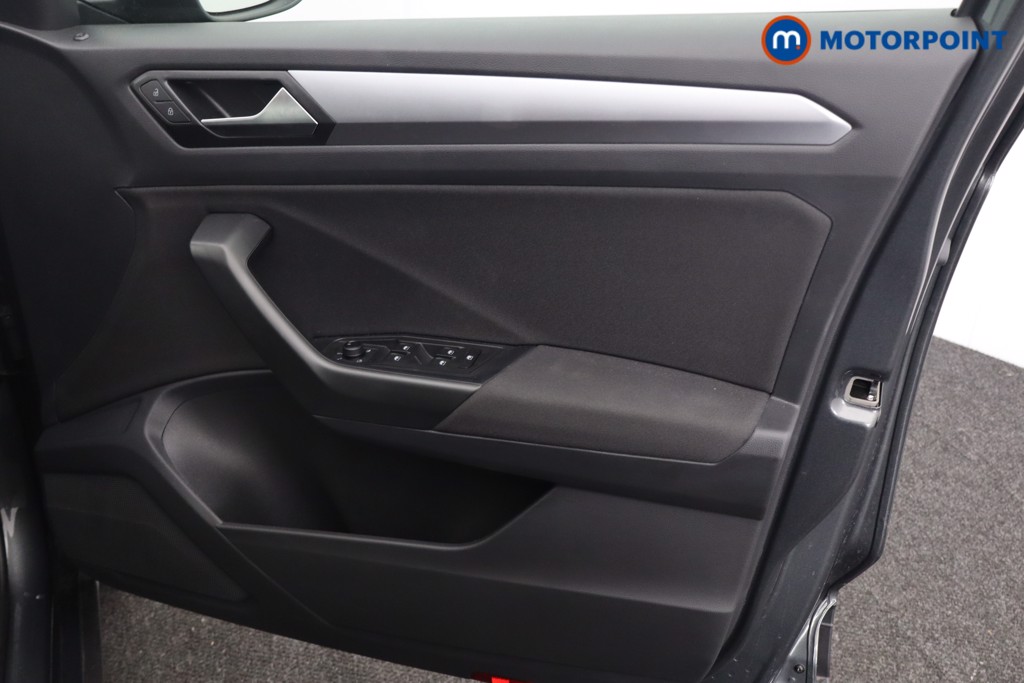 Volkswagen T-Roc Match Automatic Petrol SUV - Stock Number (1578623) - 18th supplementary image